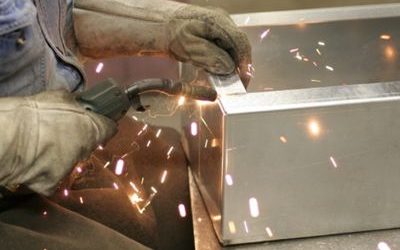 Miten valita oikea kumppani yrityksen metallitöihin ja alihankintaan?